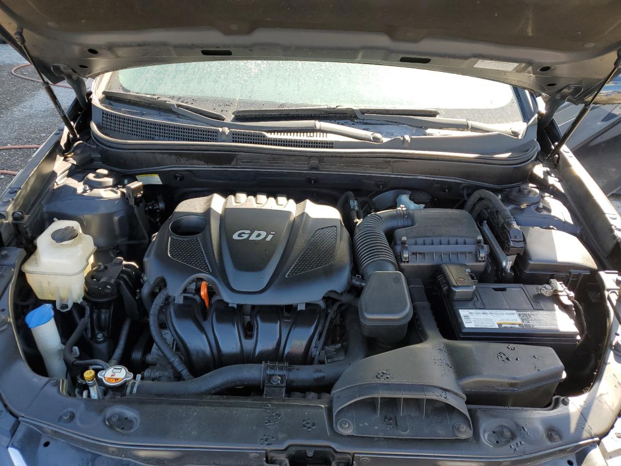 2013 Hyundai Sonata - Image 11