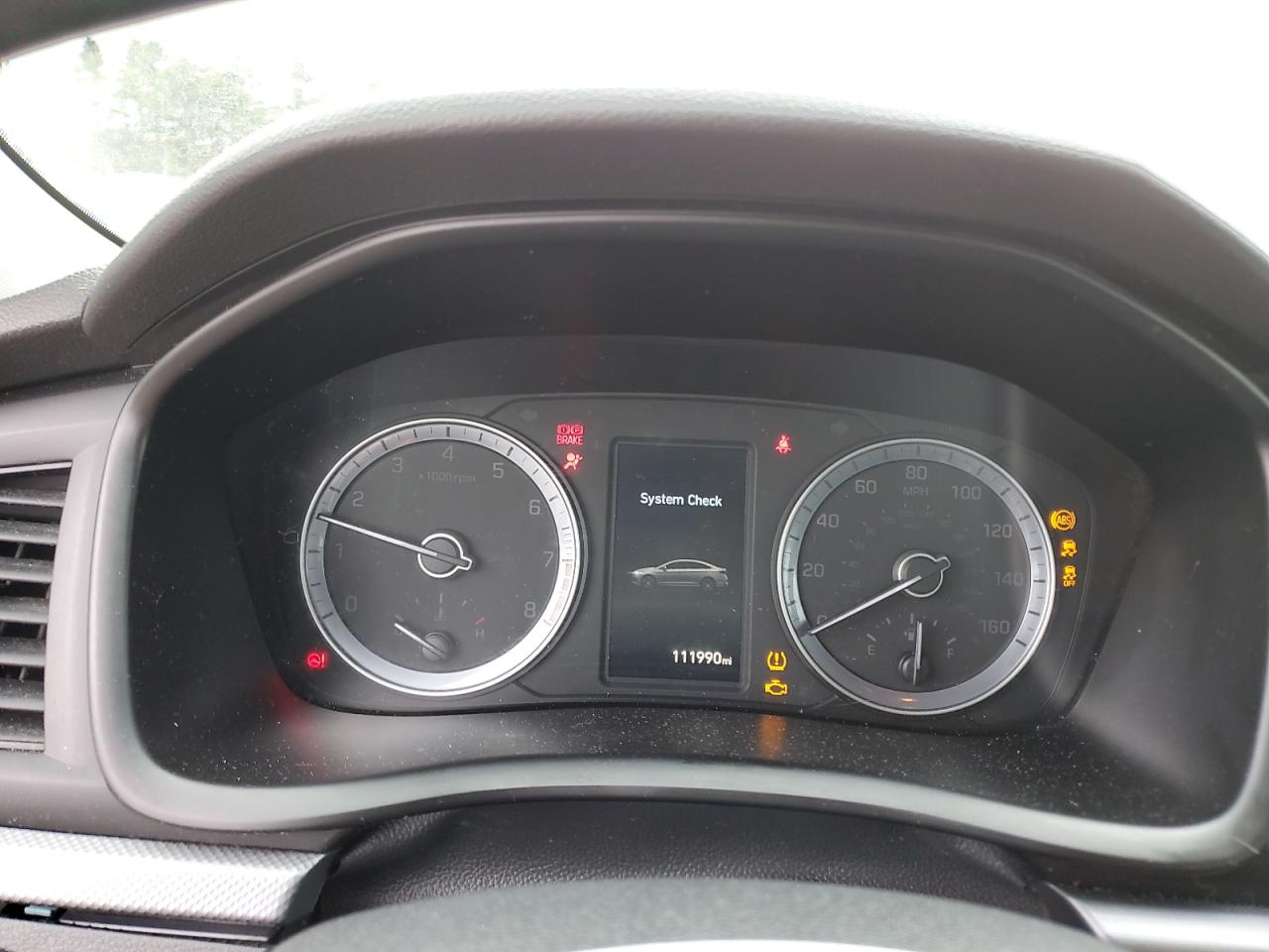 2019 Hyundai Sonata - Image 9