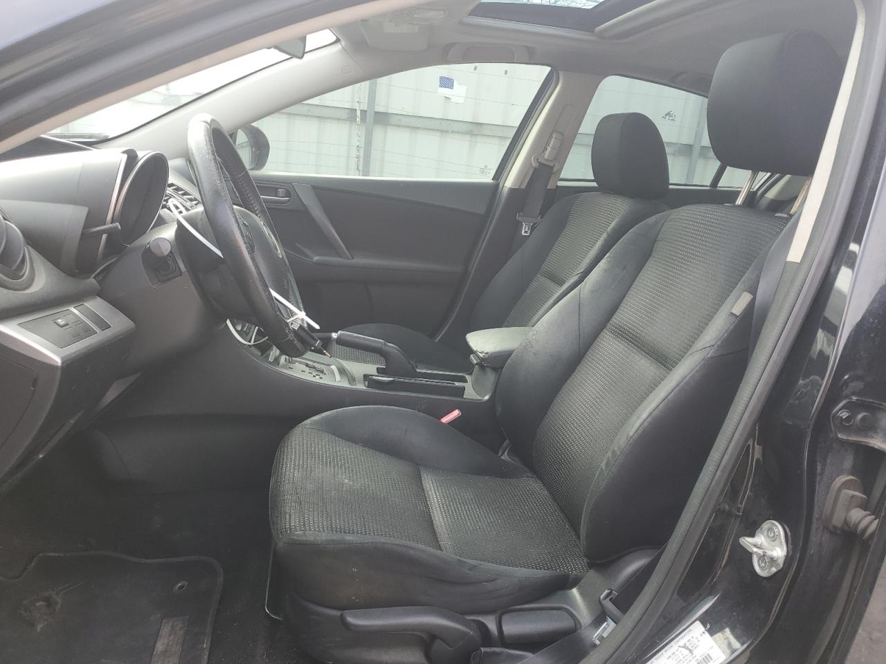 2012 Mazda 3 - Image 7