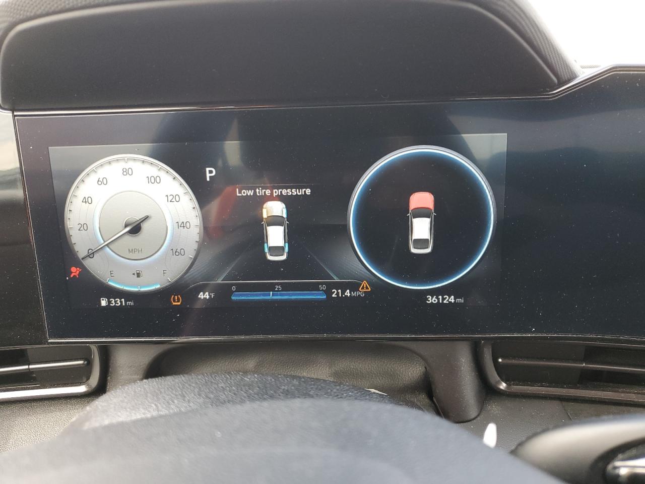 2023 Hyundai Elantra - Image 9