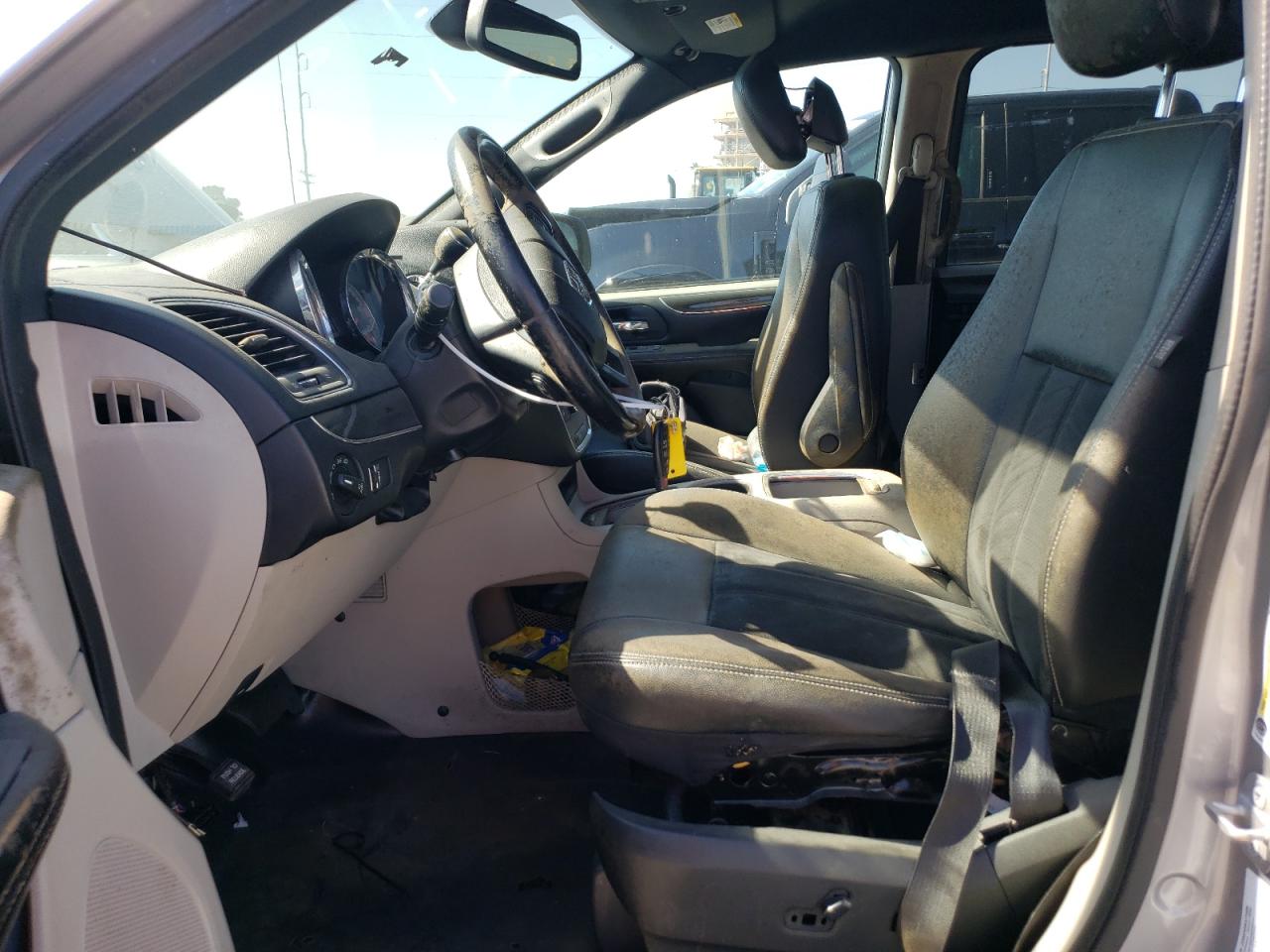 2019 Dodge Caravan - Image 7