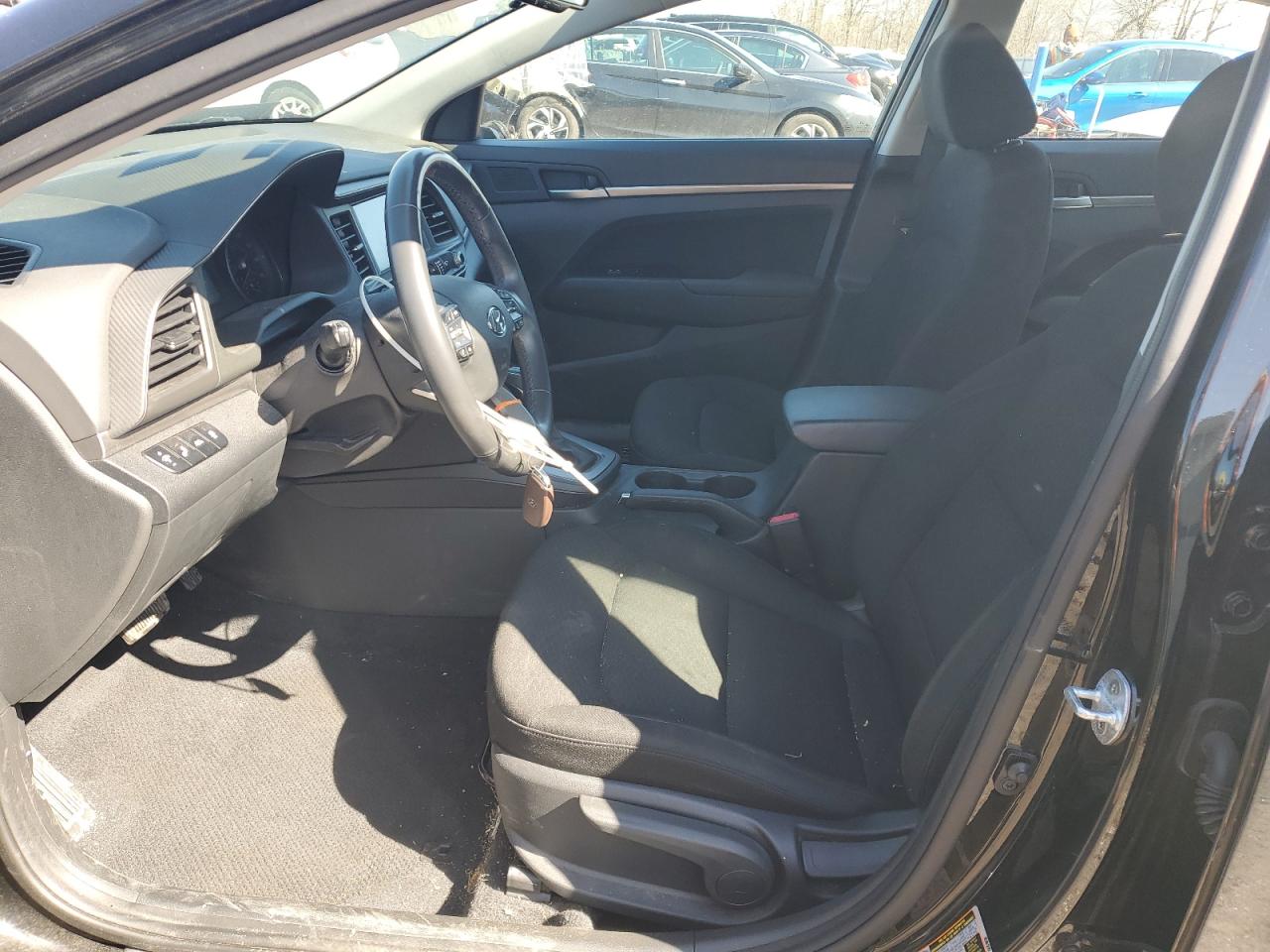 2020 Hyundai Elantra - Image 7