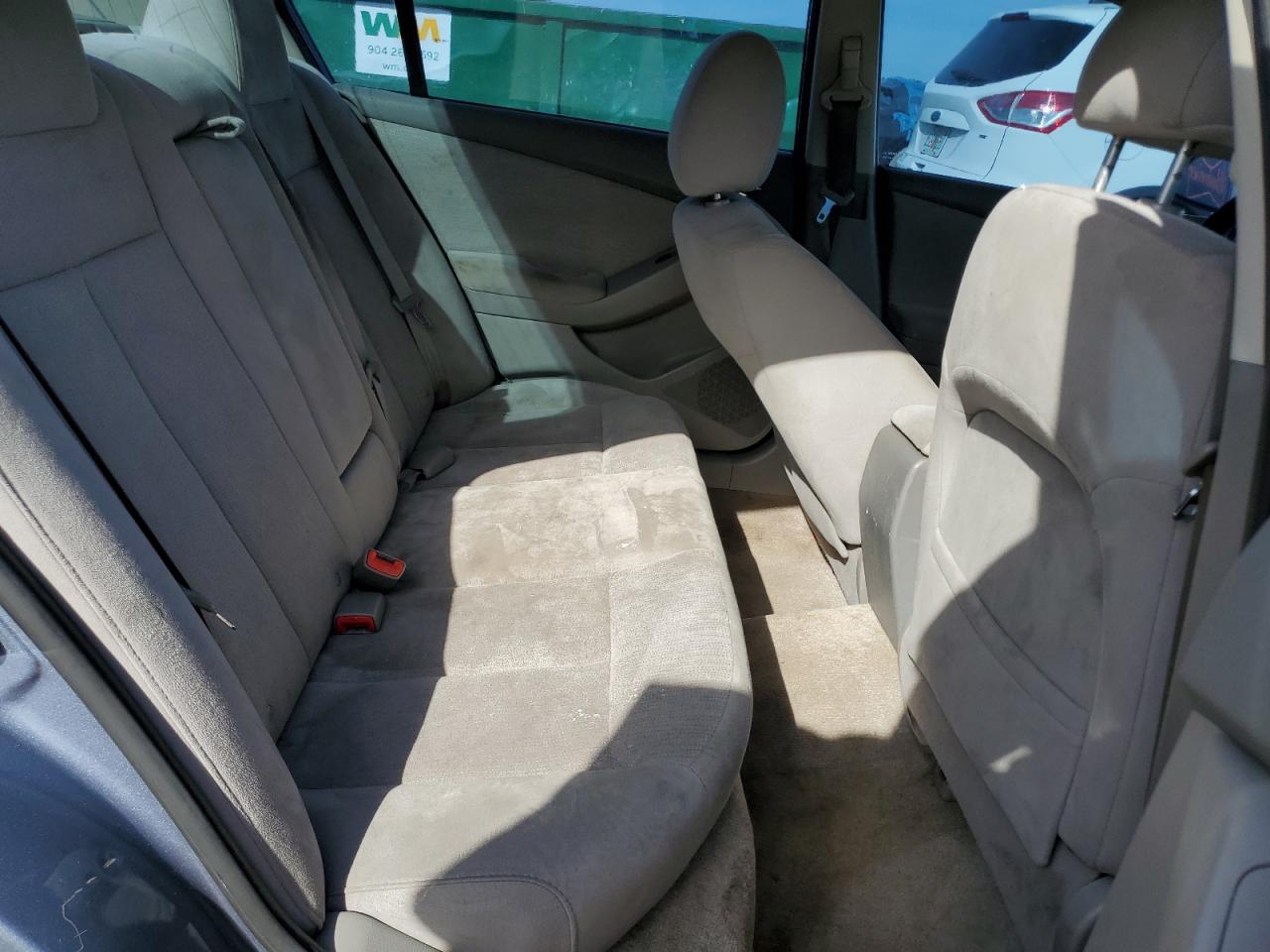 2012 Nissan Altima - Image 10