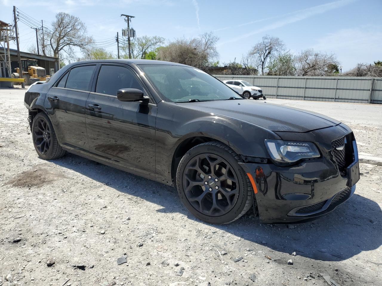 2019 Chrysler 300 - Image 4