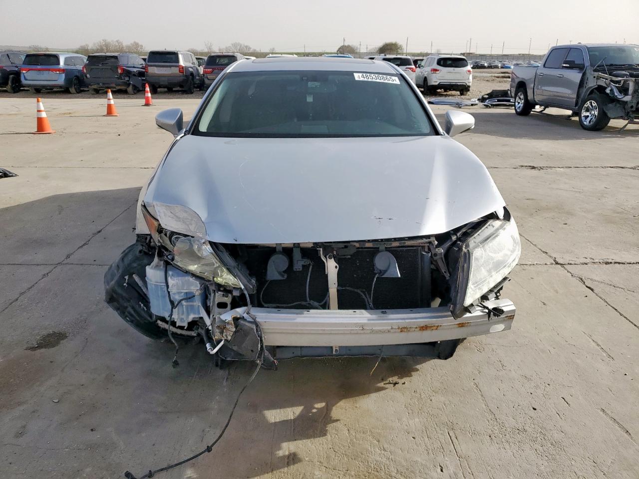 2013 Lexus ES - Image 5