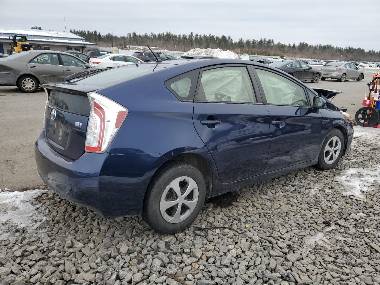 2015 Toyota Prius - Image 3