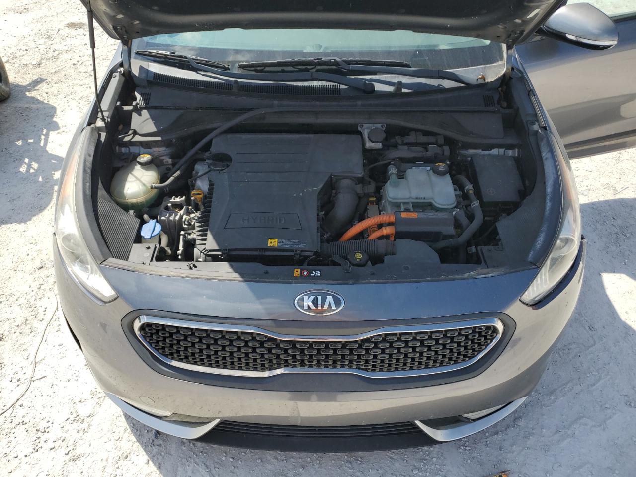2017 Kia Niro - Image 12