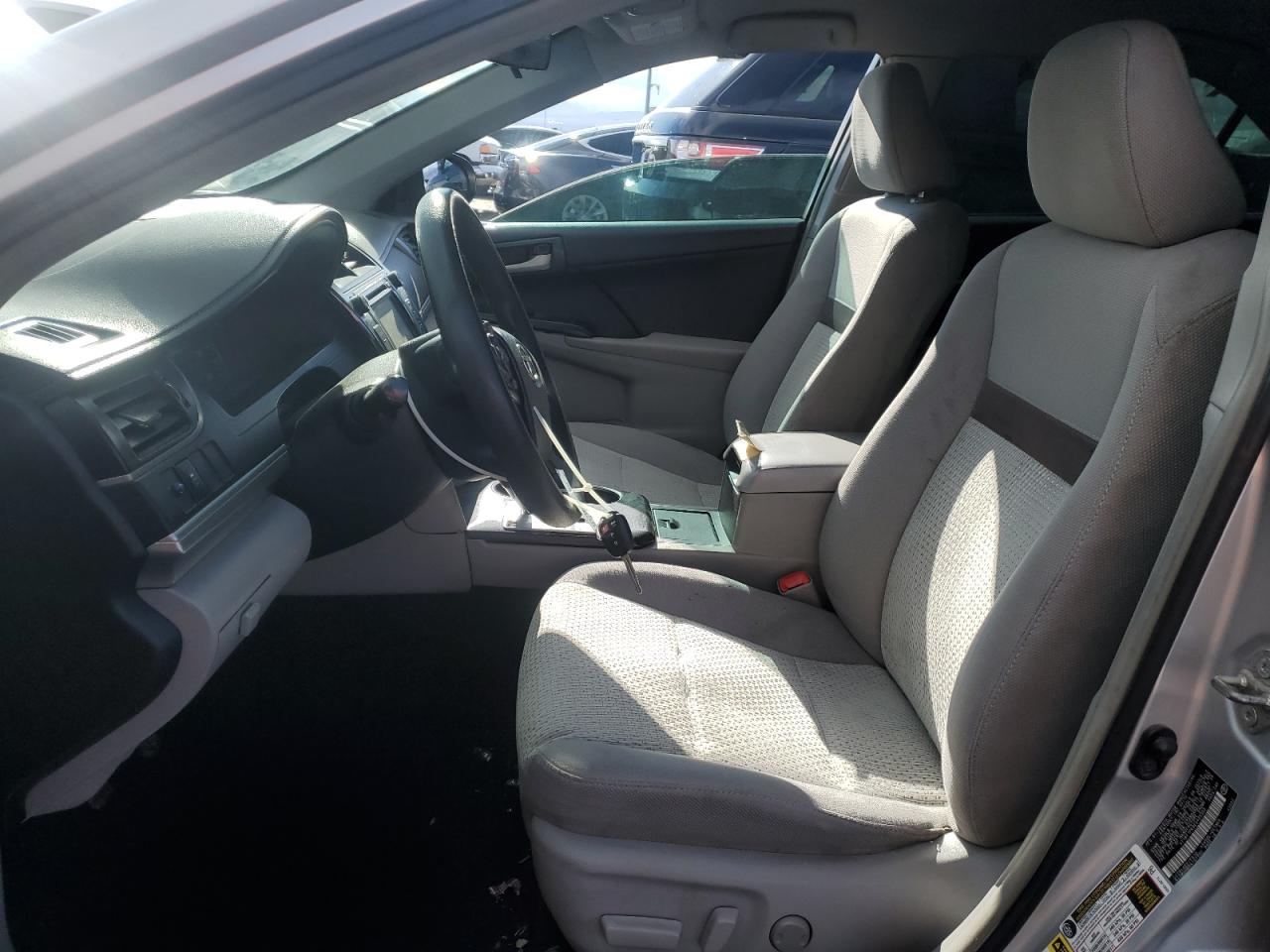 2014 Toyota Camry - Image 7