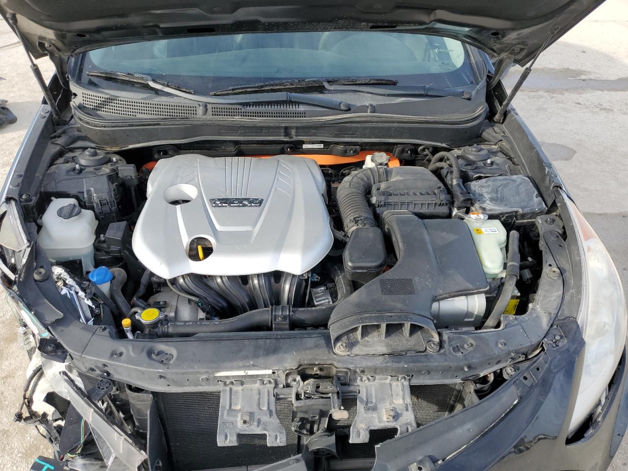 2011 Hyundai Sonata - Image 11