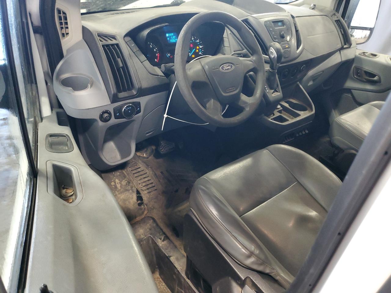 2015 Ford Transit - Image 8