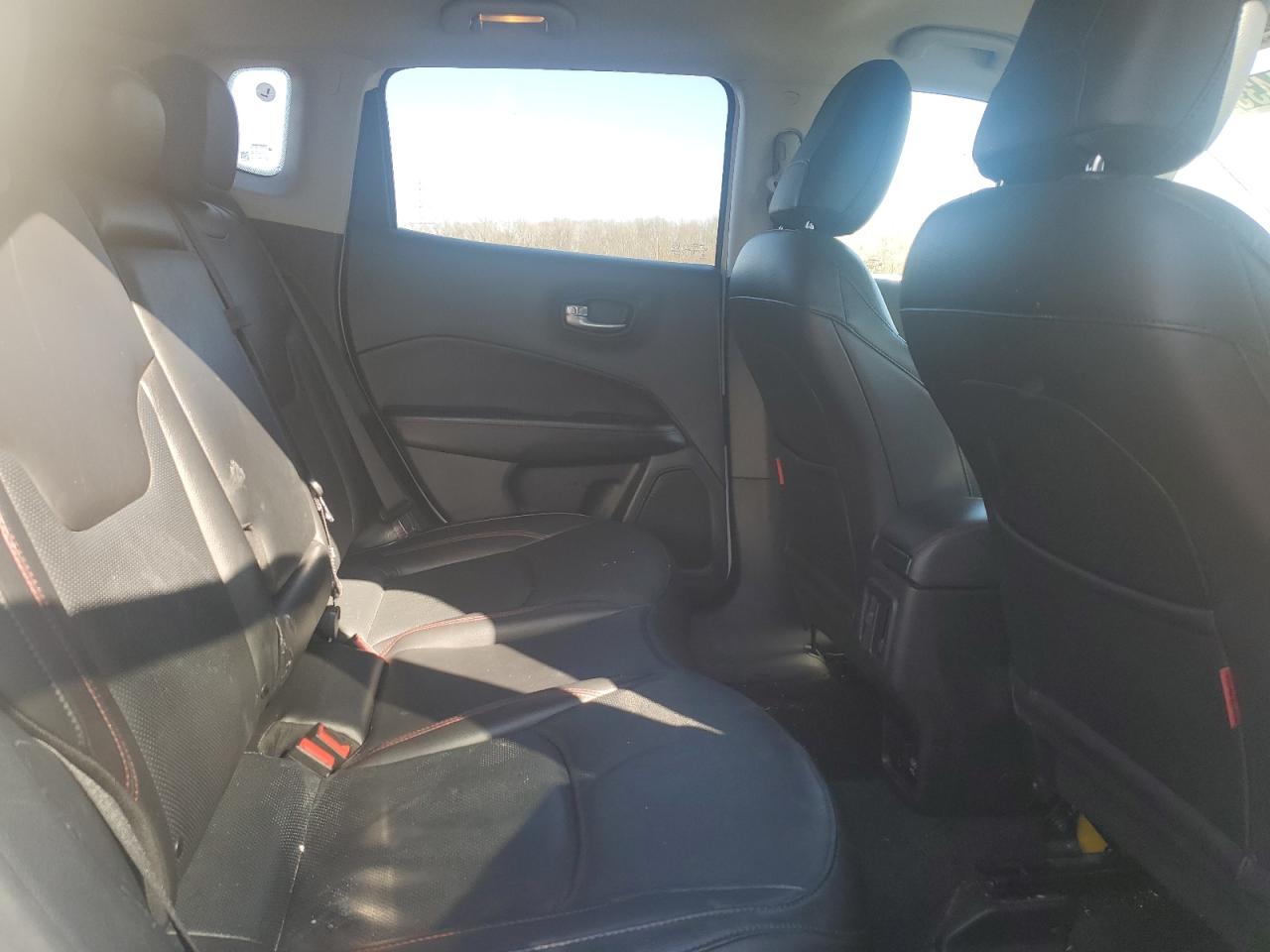 2021 Jeep Compass - Image 11