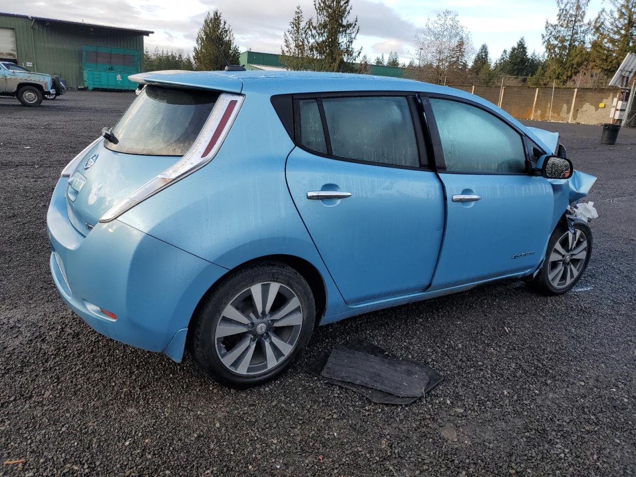 2015 Nissan Leaf - Image 3