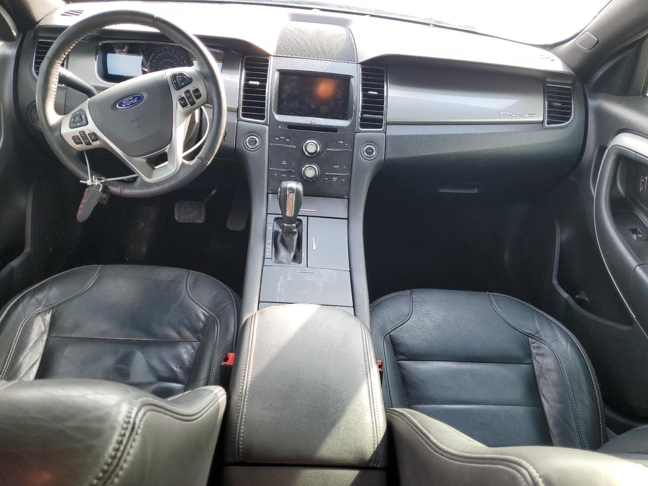 2015 Ford Taurus - Image 8