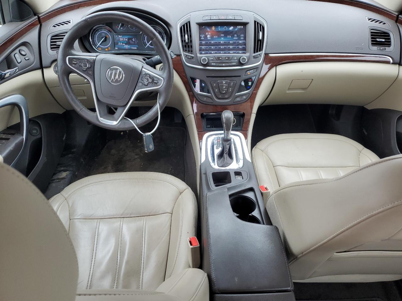 2016 Buick Regal - Image 8