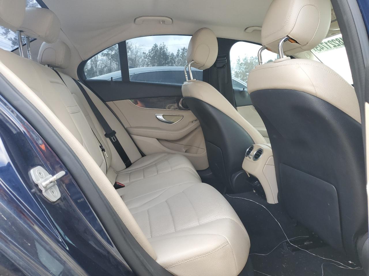 2015 Mercedes-Benz C-klasse - Image 10