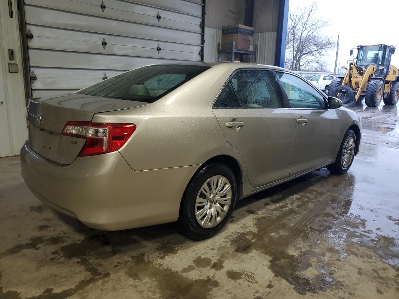2013 Toyota Camry - Image 3
