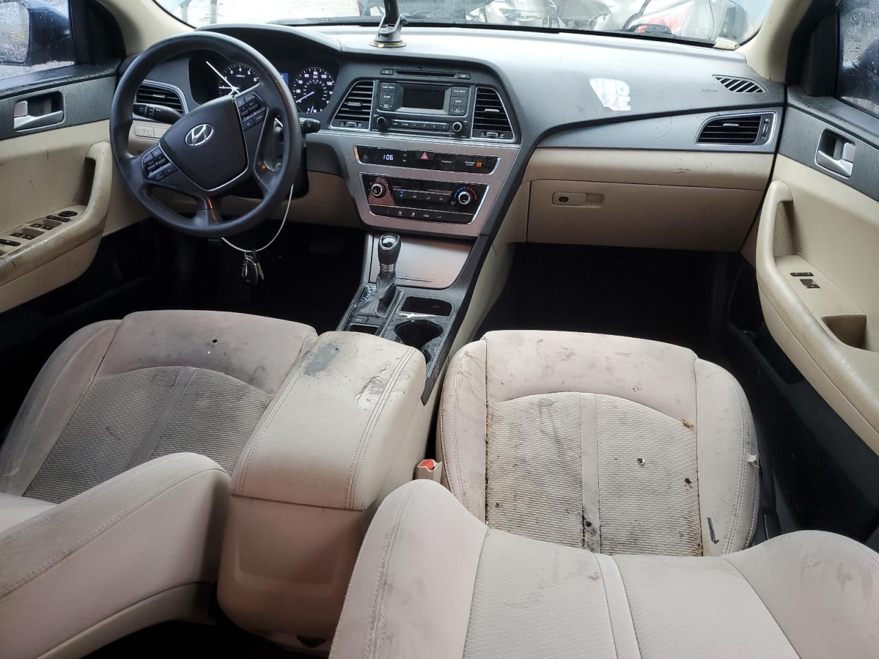 2016 Hyundai Sonata - Image 8
