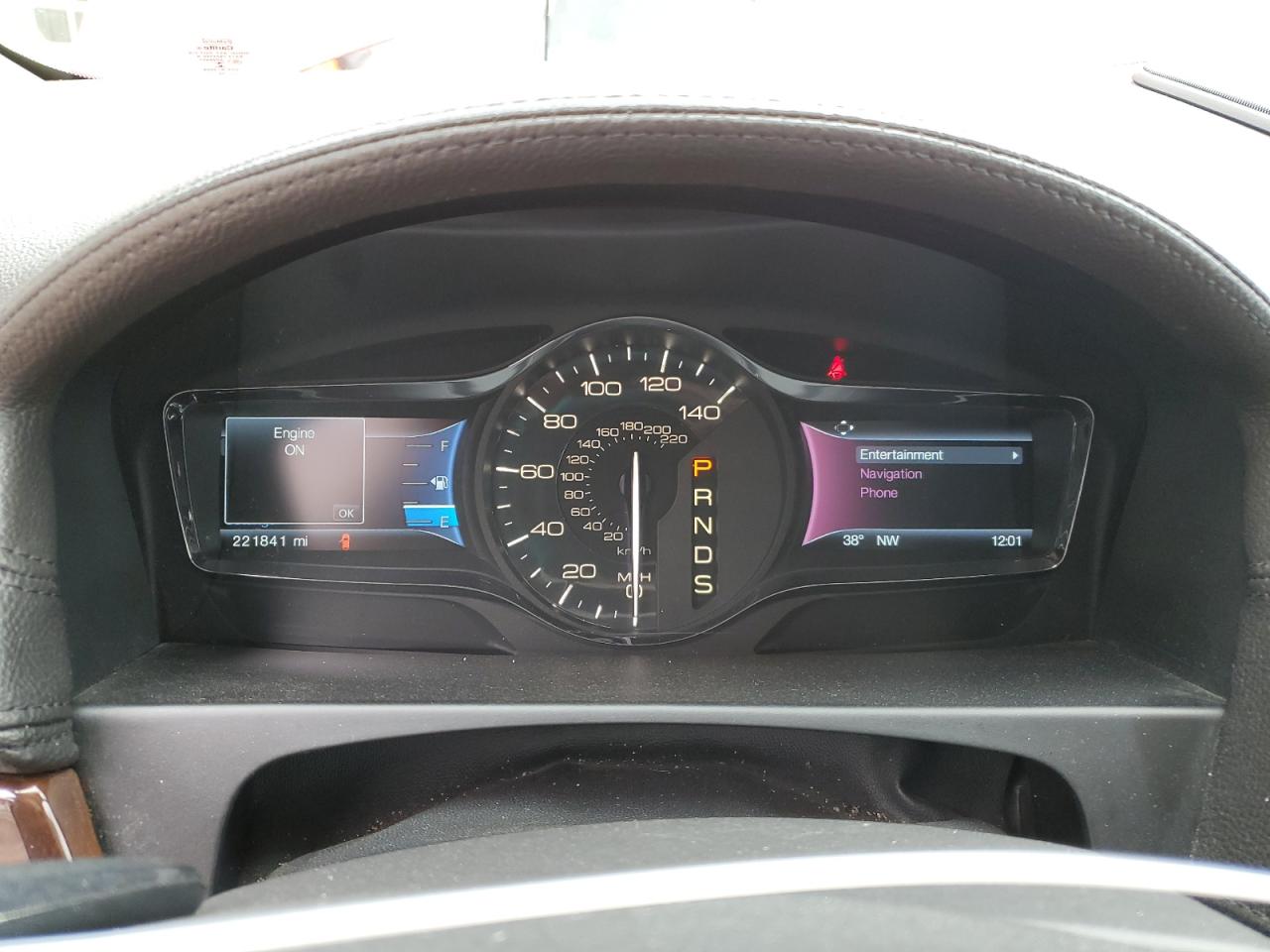 2014 Lincoln MKX - Image 9