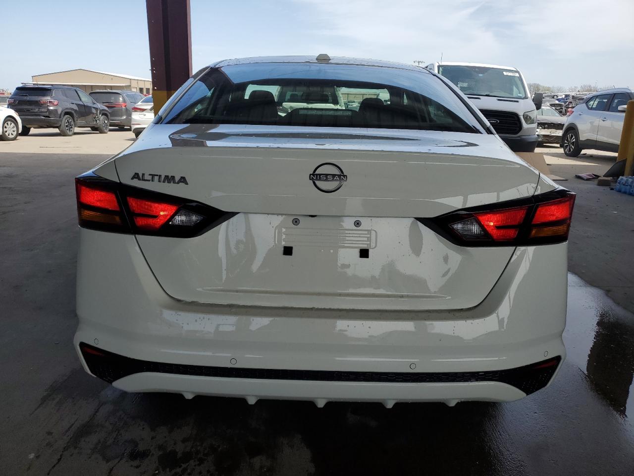 VIN: 1N4BL4DV4SN372742 2025 NISSAN ALTIMA
