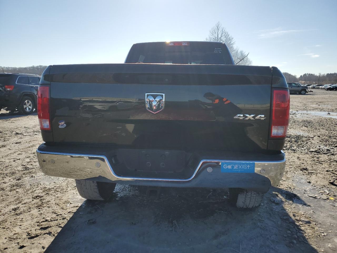 2017 RAM 2500 - Image 6