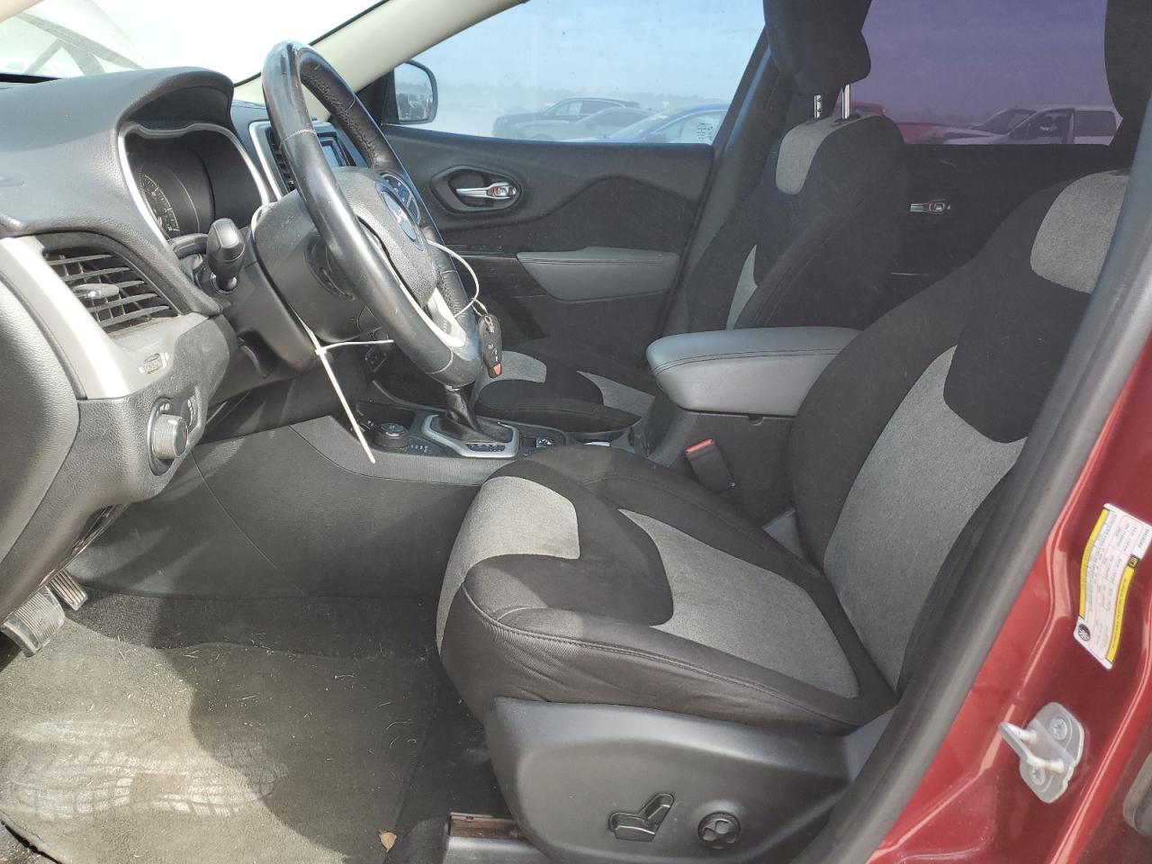 2014 Jeep Grand Cherokee - Image 7