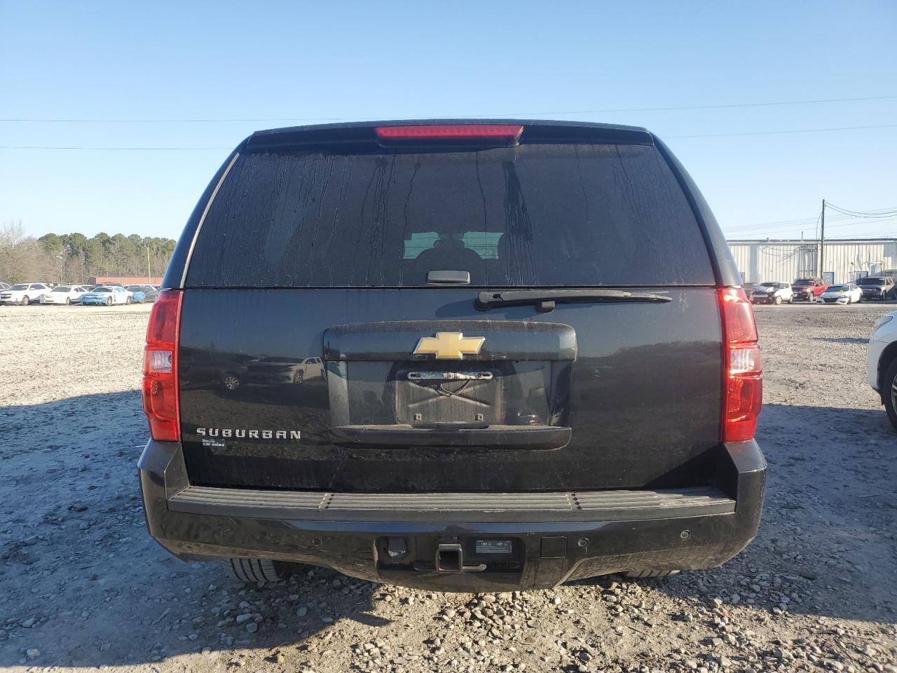 2013 Chevrolet Suburban - Image 6