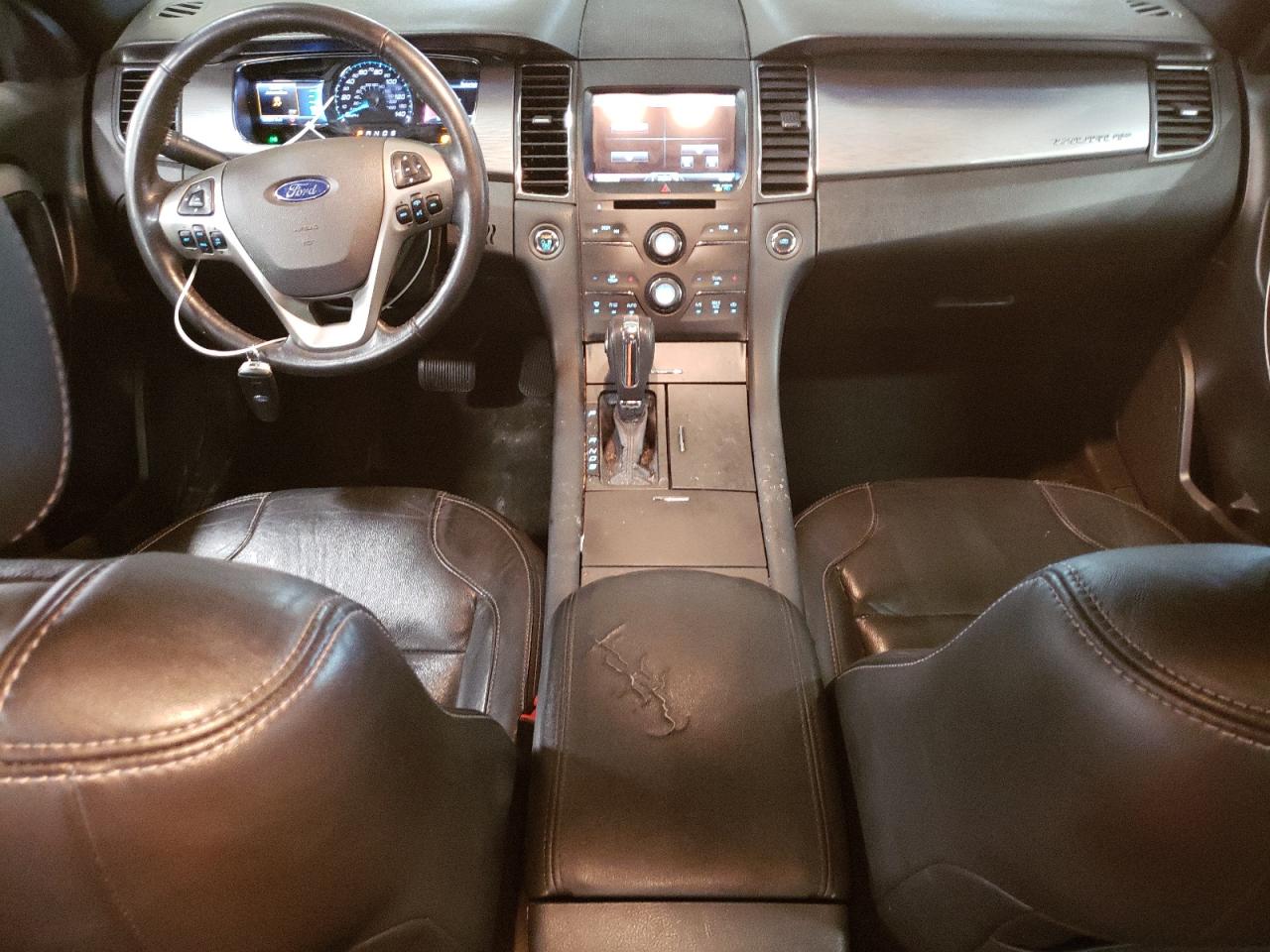 2015 Ford Taurus - Image 8