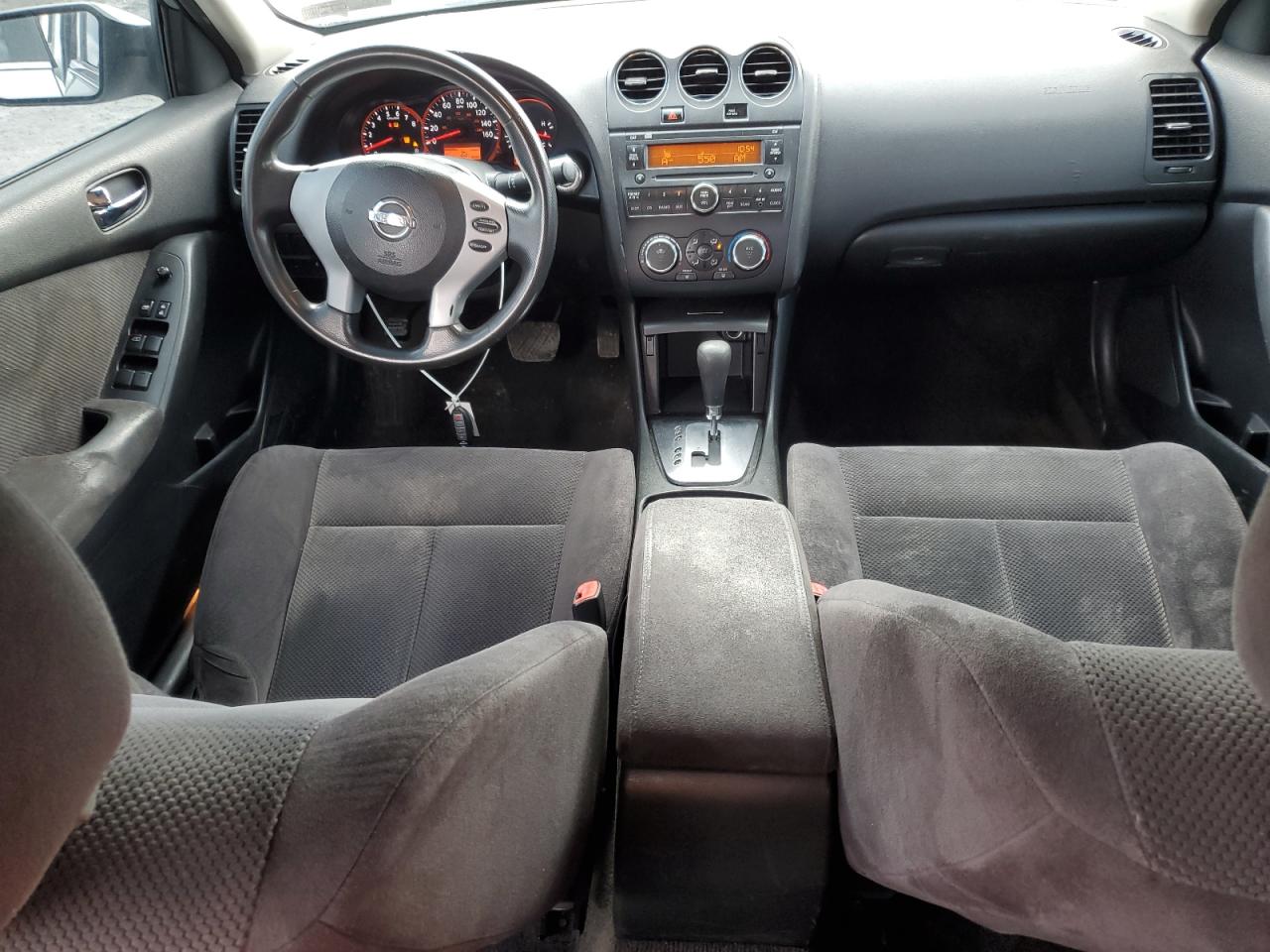 2009 Nissan Altima - Image 8