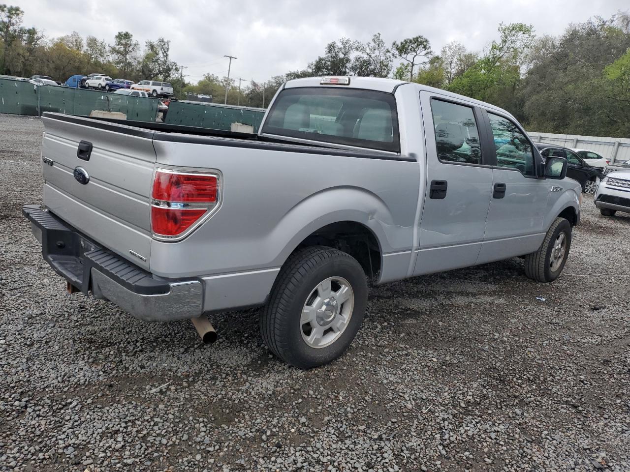 2013 Ford F-150 - Image 3