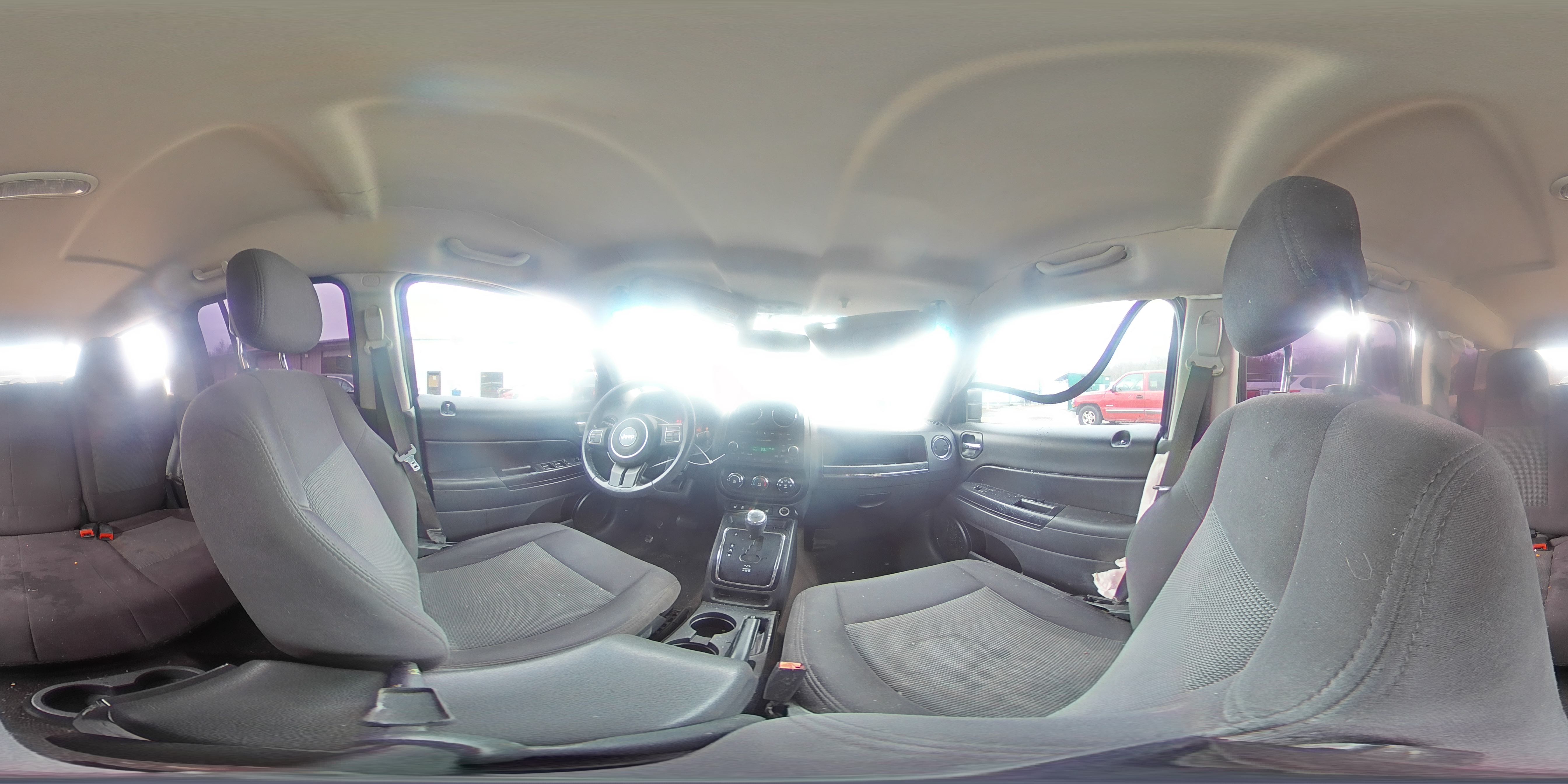 2015 Jeep Liberty (Patriot) - Image 14