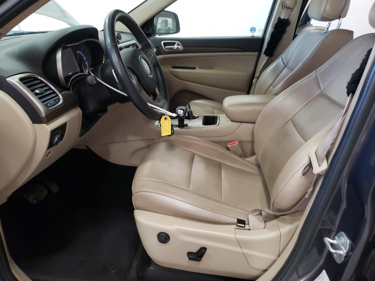 2015 Jeep Grand Cherokee - Image 7