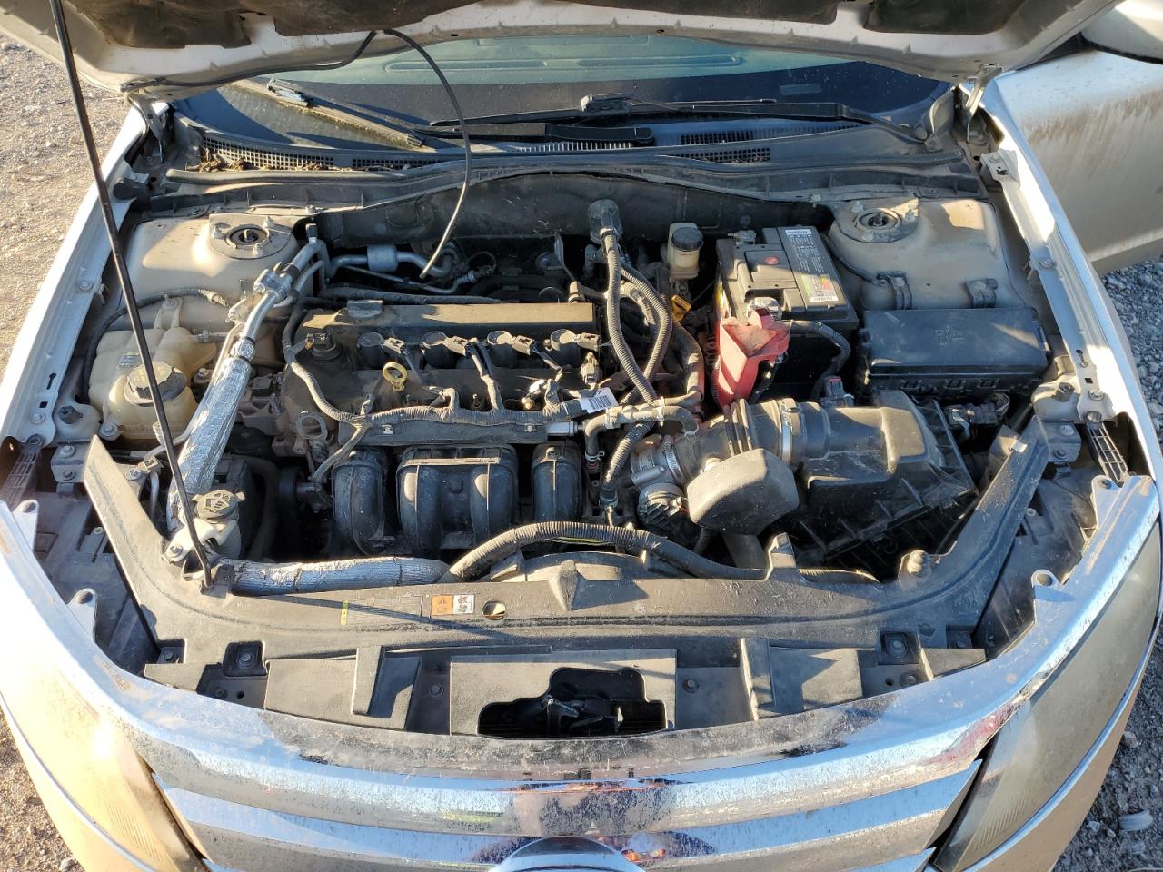 2010 Ford Fusion - Image 11