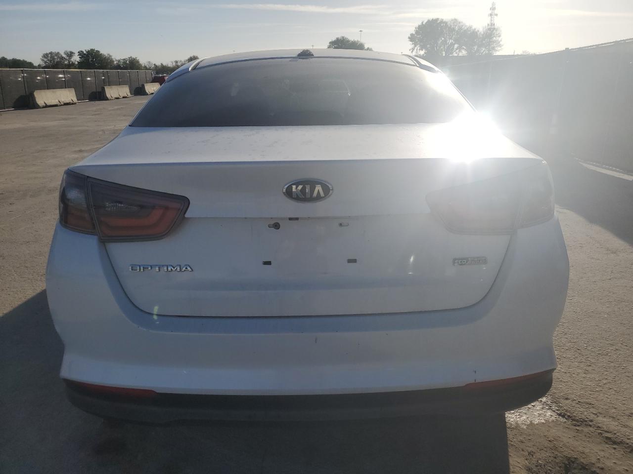 2014 Kia Optima - Image 6