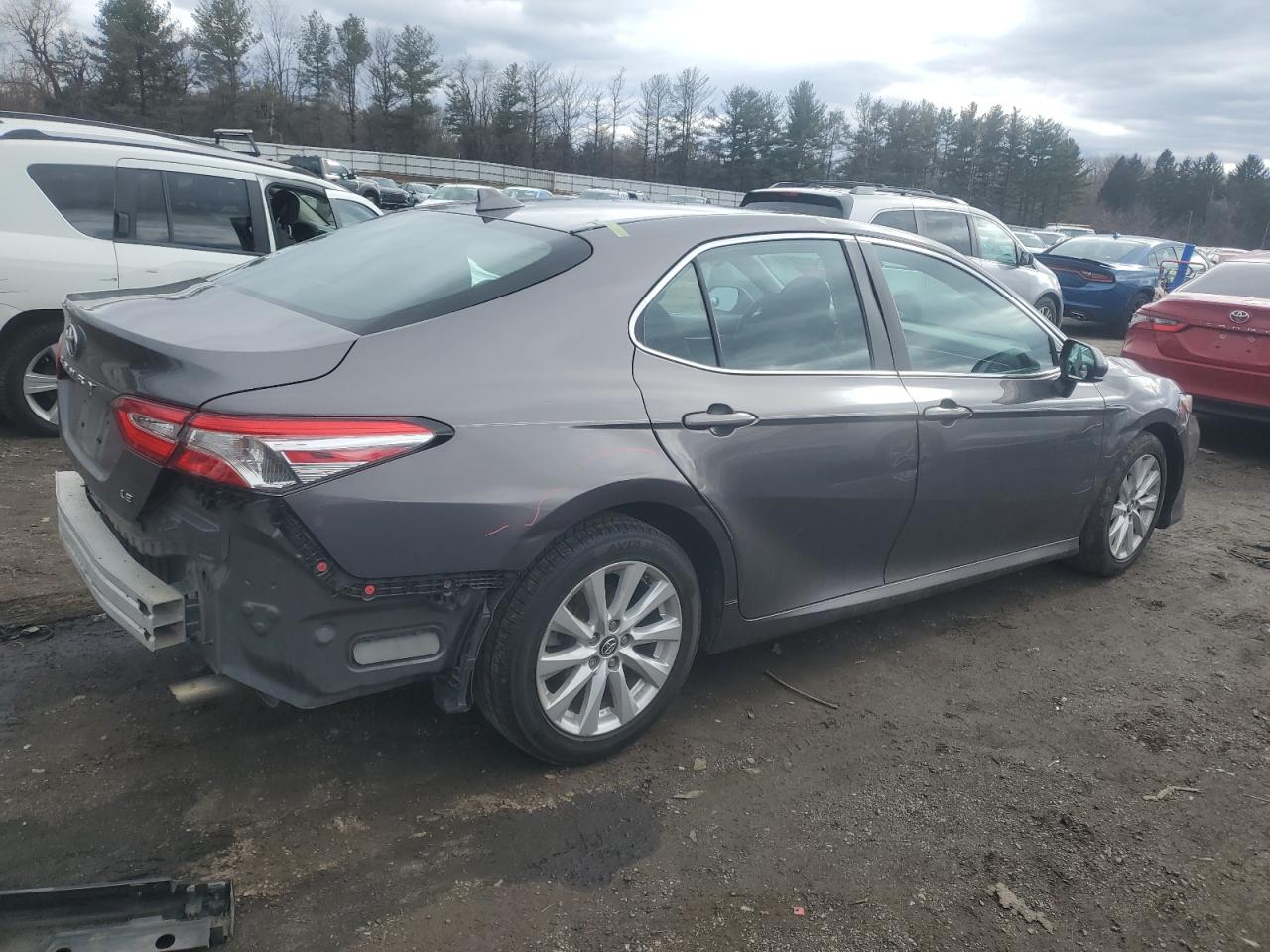 2019 Toyota Camry - Image 3