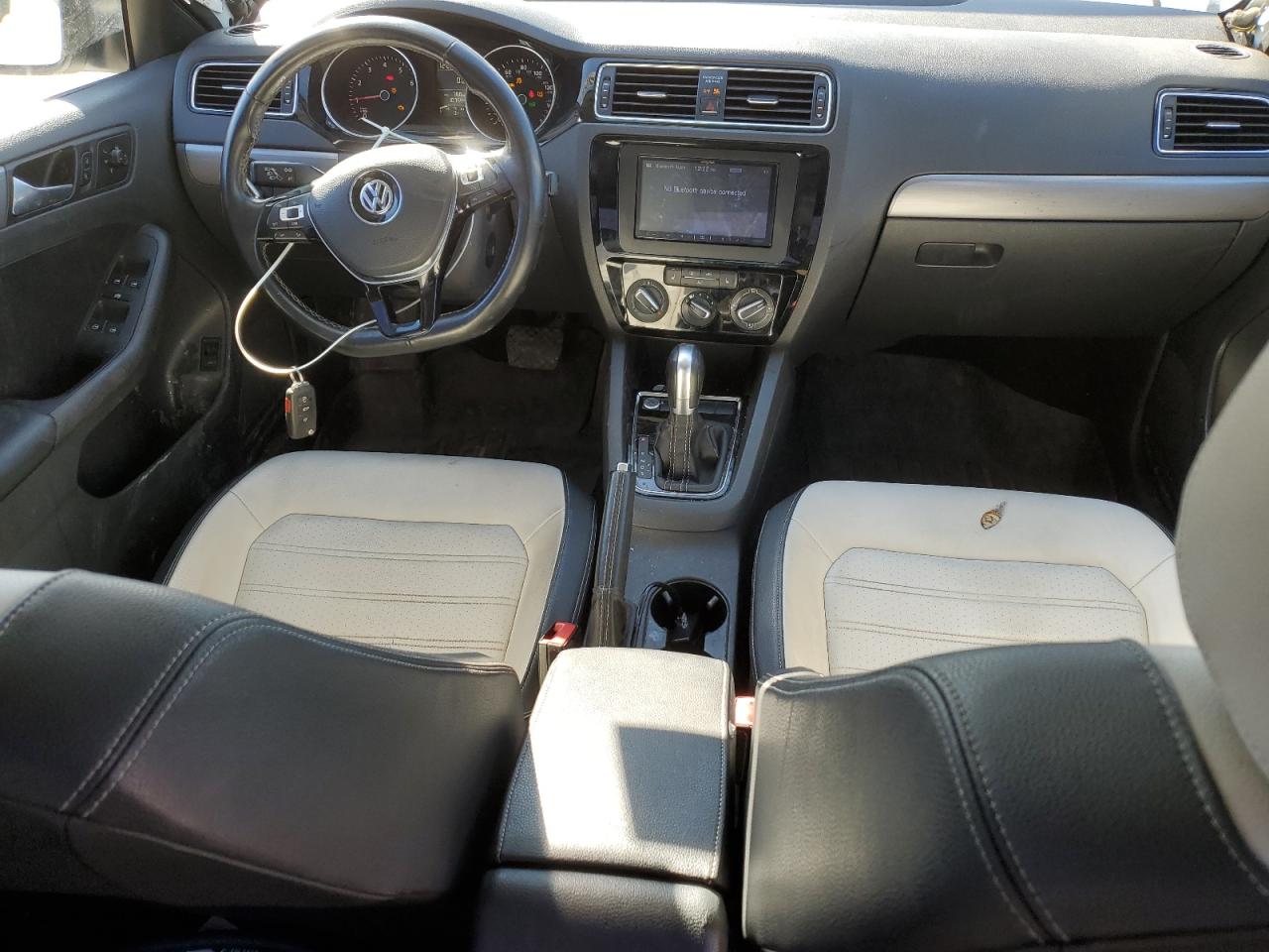2016 Volkswagen Jetta - Image 8