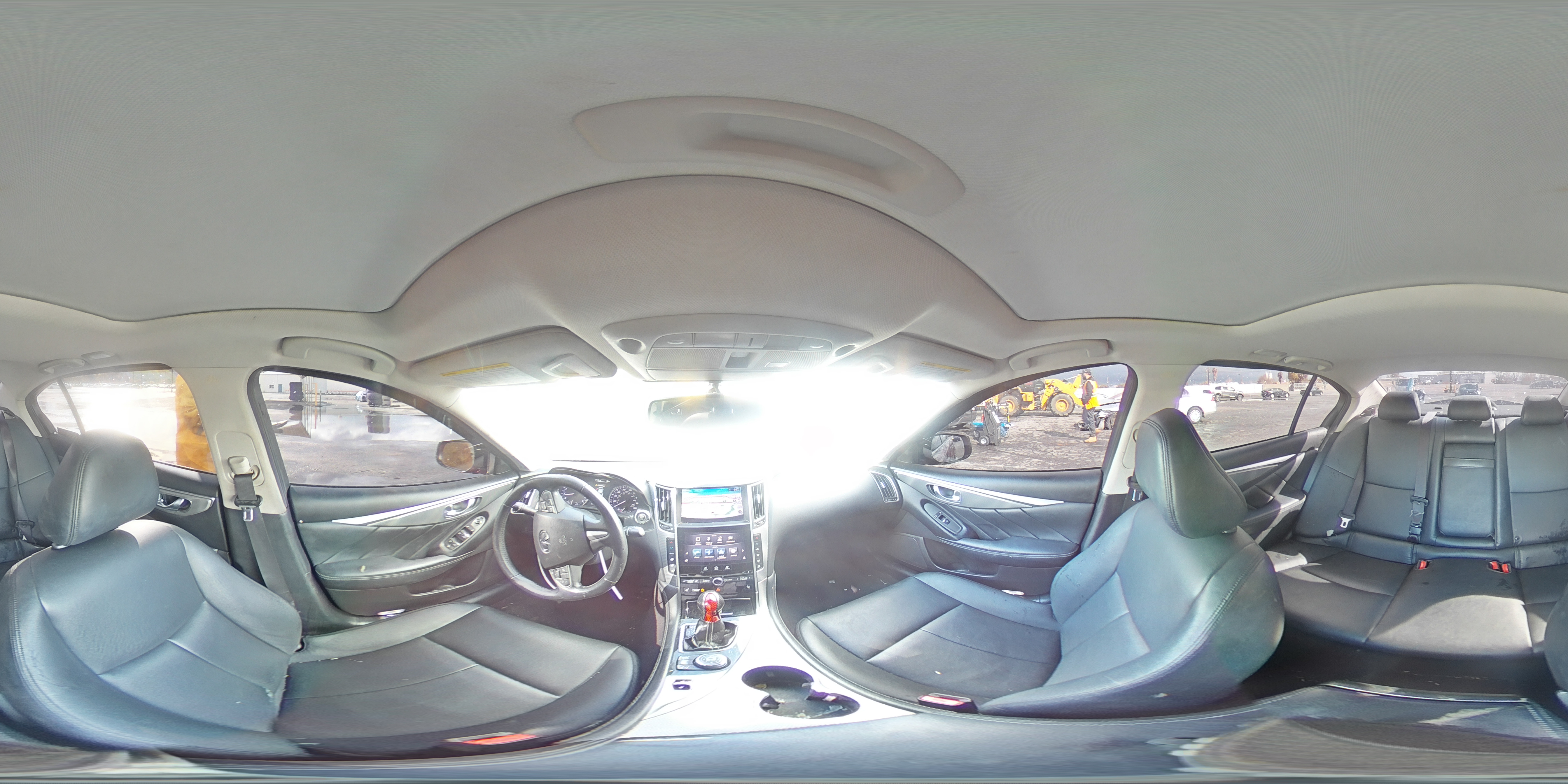 2015 Infiniti Q50 - Image 12