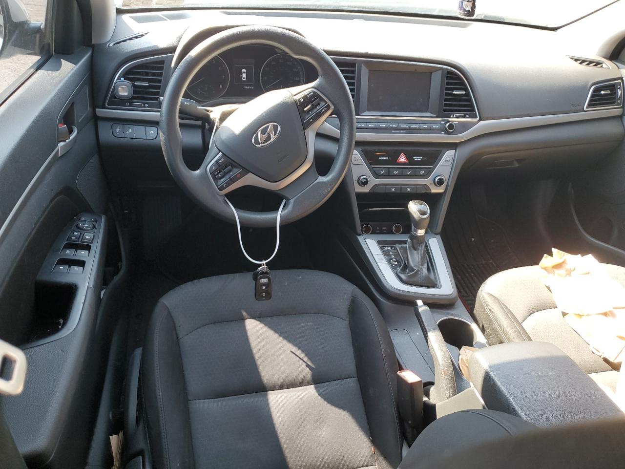 2018 Hyundai Elantra - Image 8