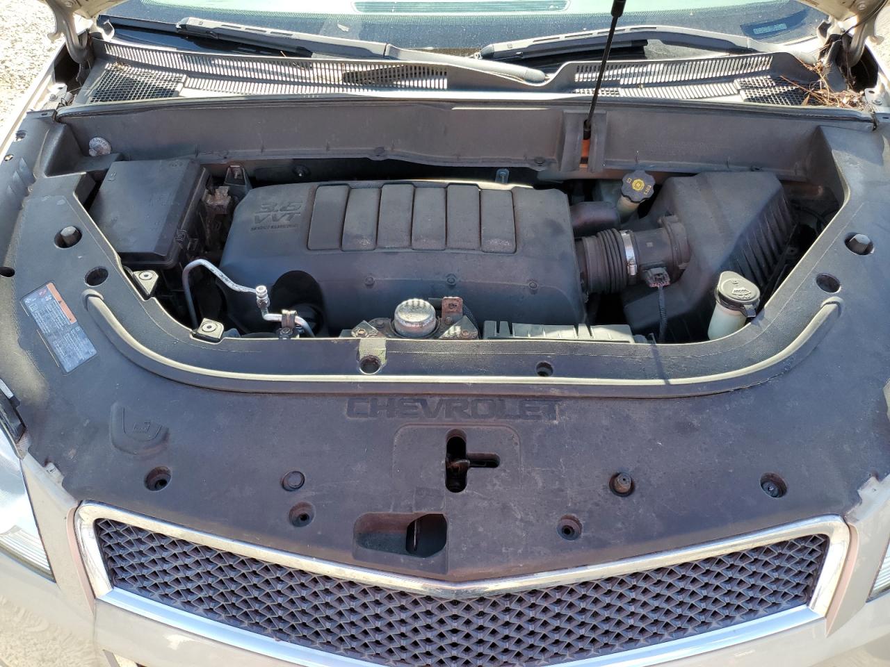 2011 Chevrolet Traverse - Image 13