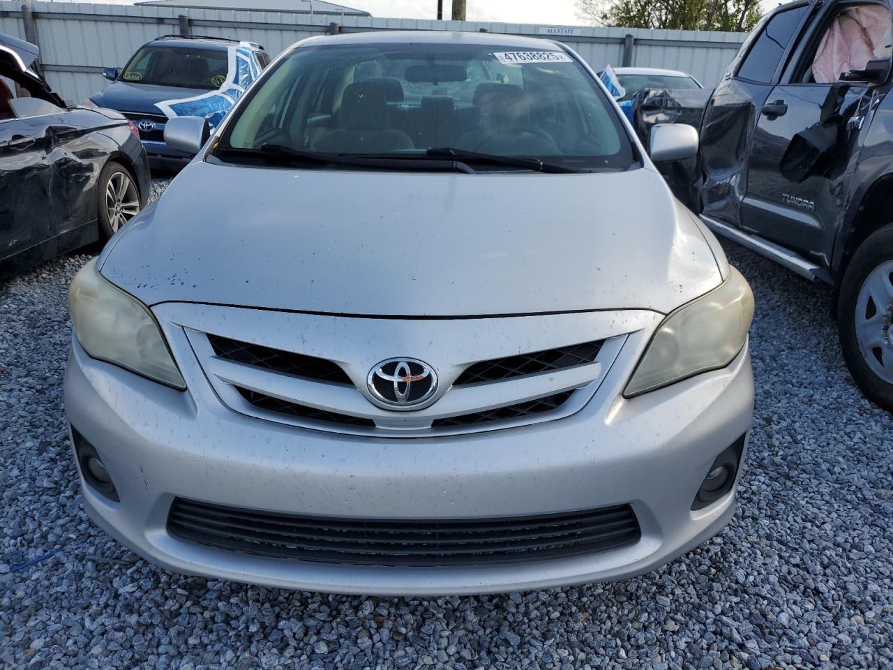 2011 Toyota Corolla - Image 5