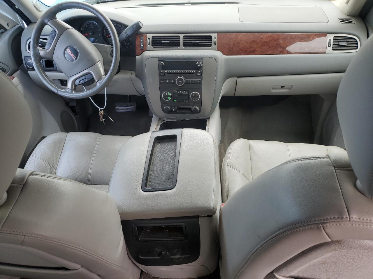 2013 GMC Sierra - Image 8