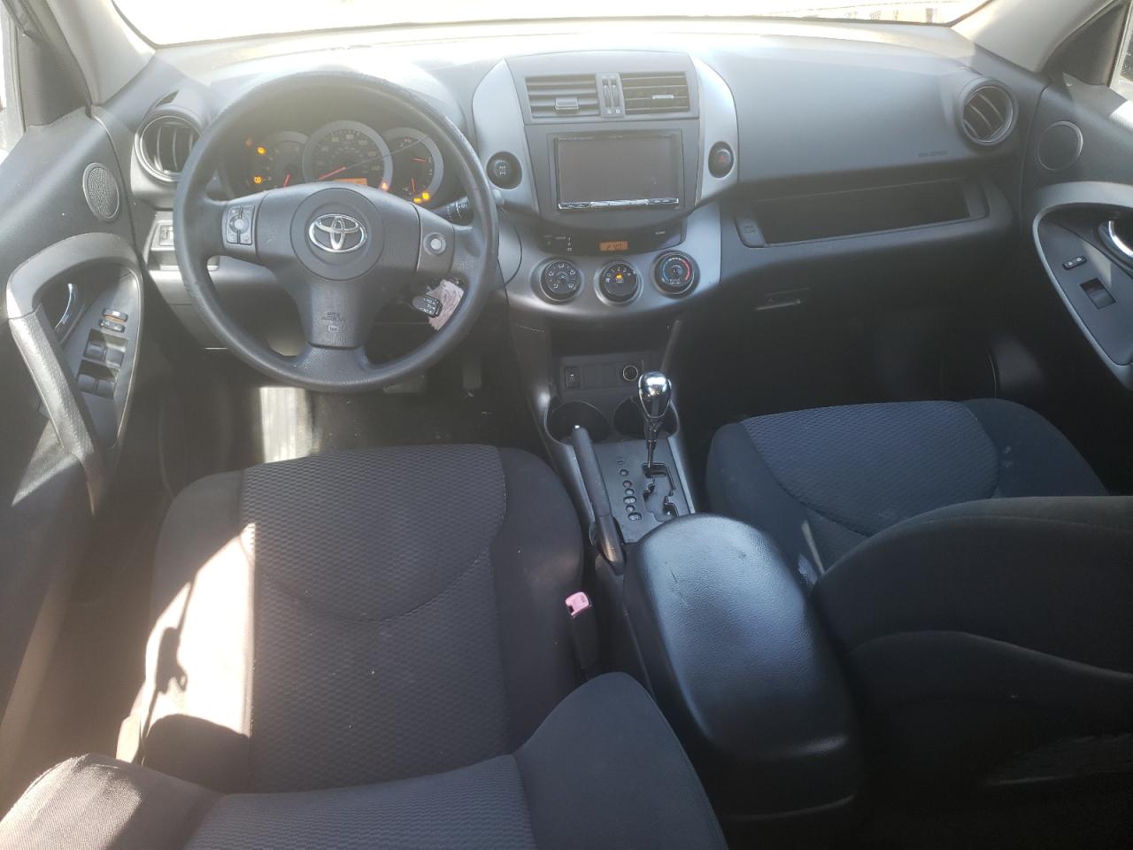 2009 Toyota RAV 4 - Image 8
