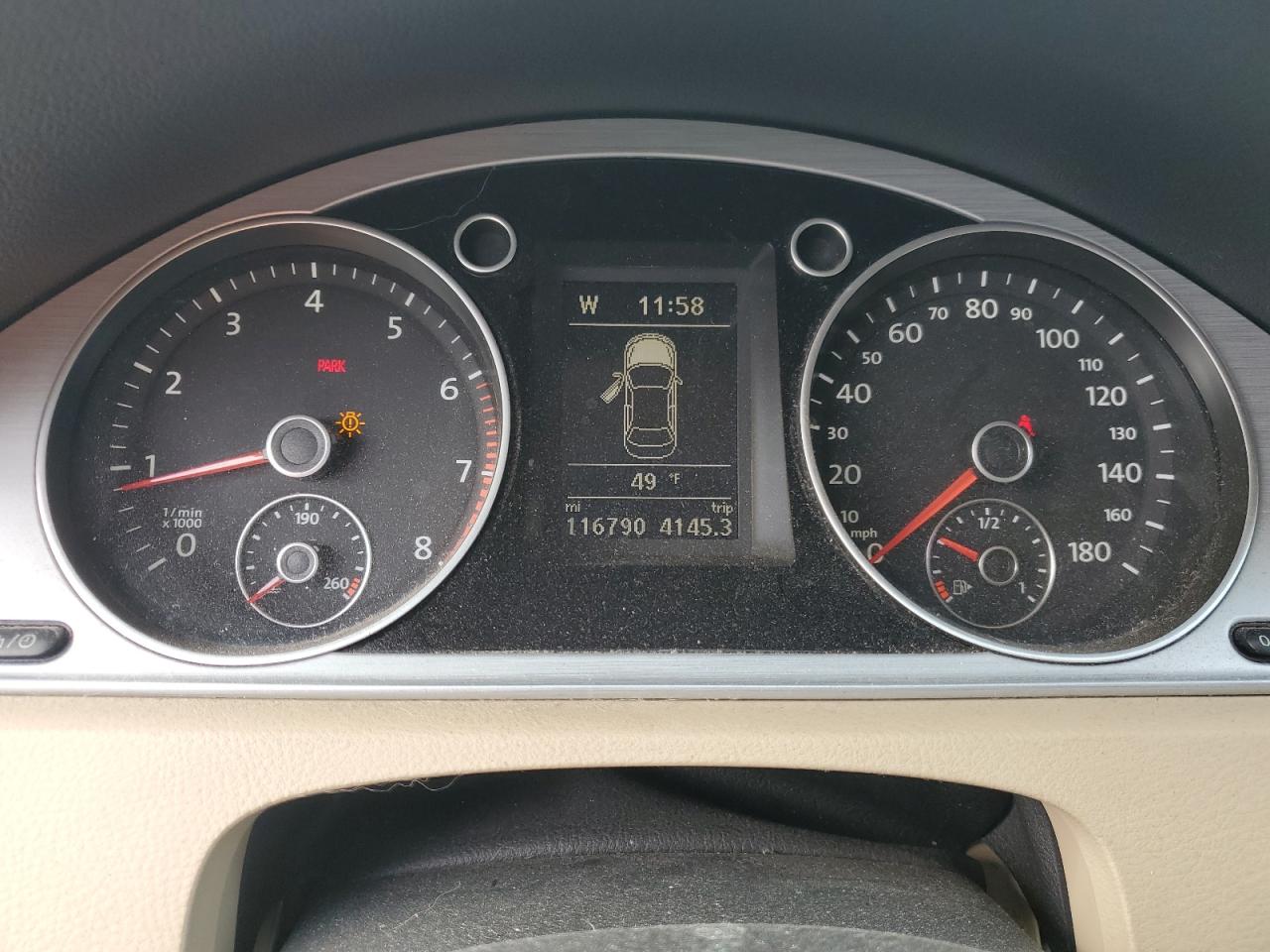 2013 Volkswagen Passat CC - Image 9