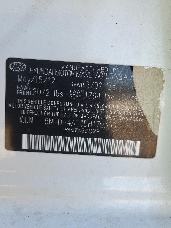2013 Hyundai Elantra - Image 12