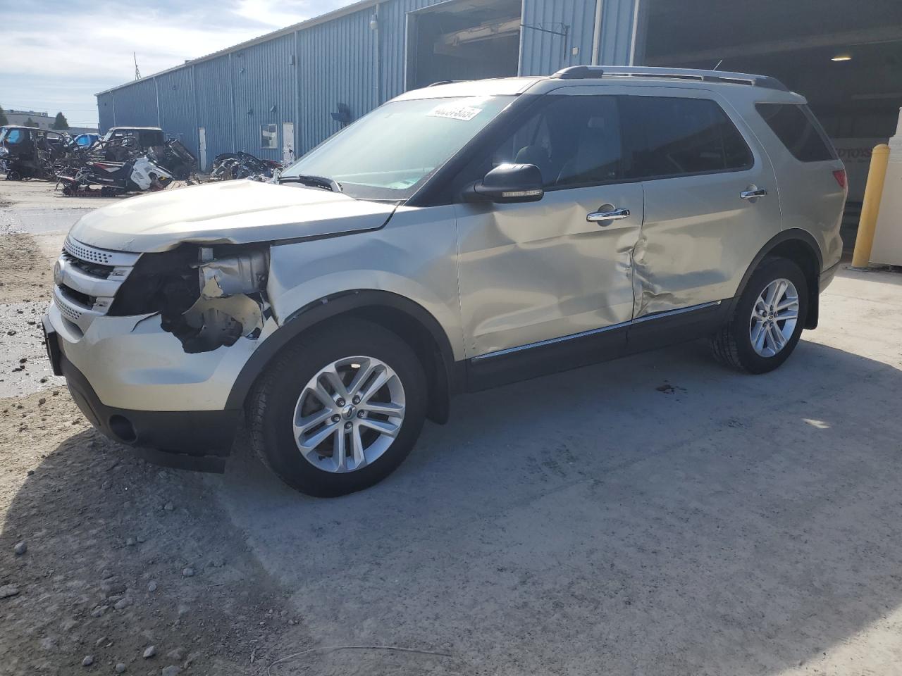 2011 Ford Explorer Xlt للبيع في Eldridge، IA - Side
