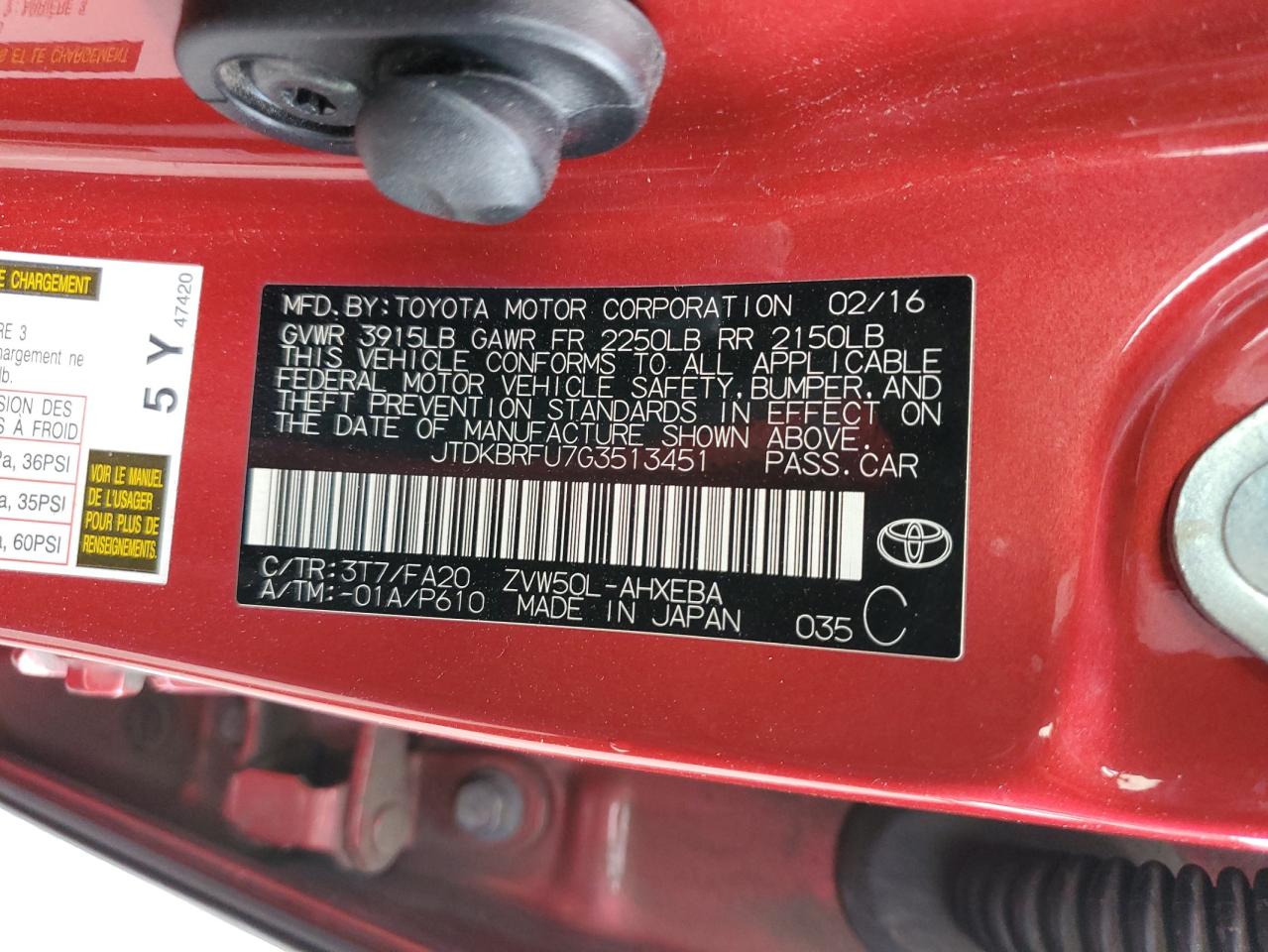 2016 Toyota Prius - Image 12