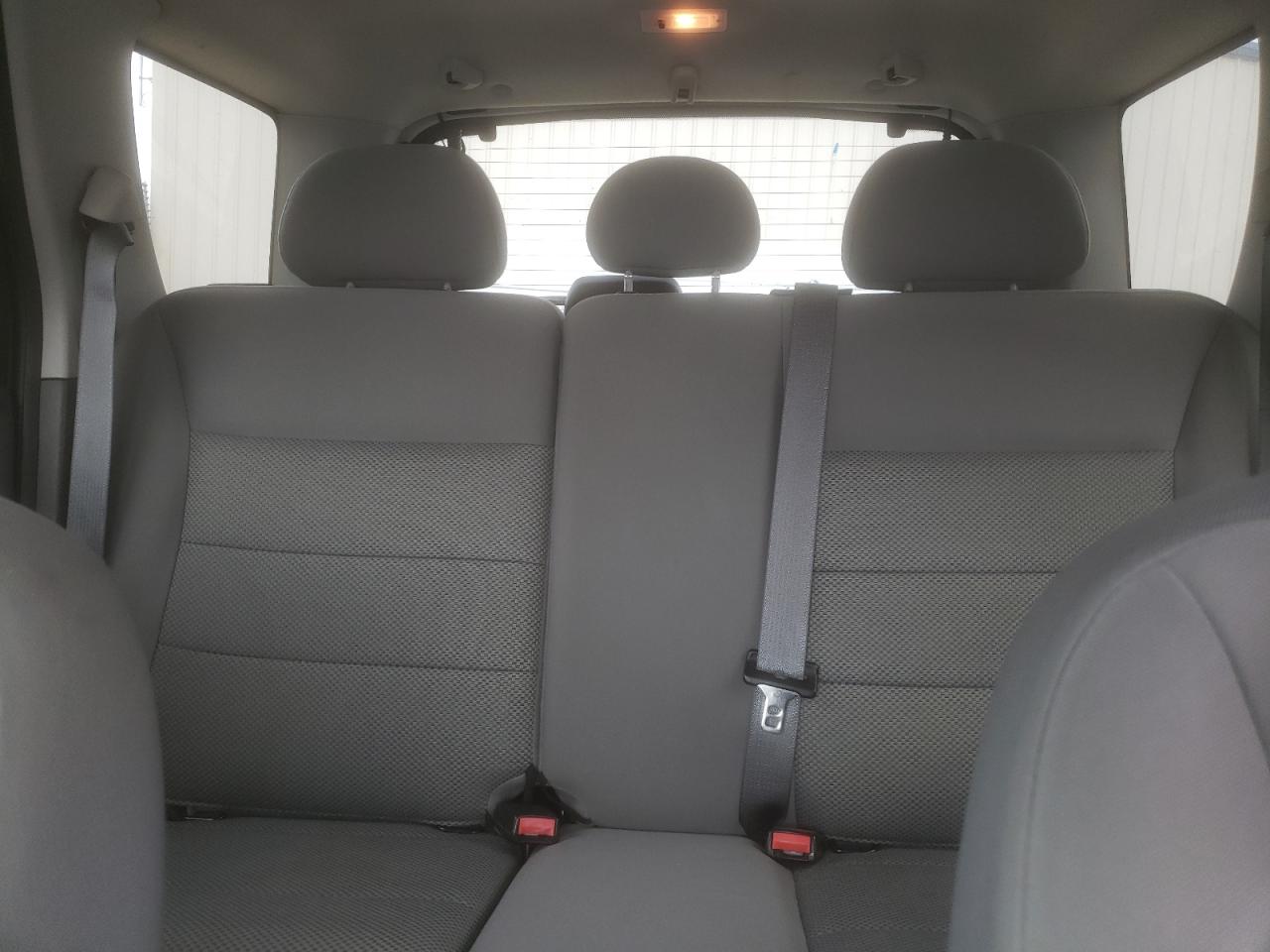 2007 Ford Escape - Image 10