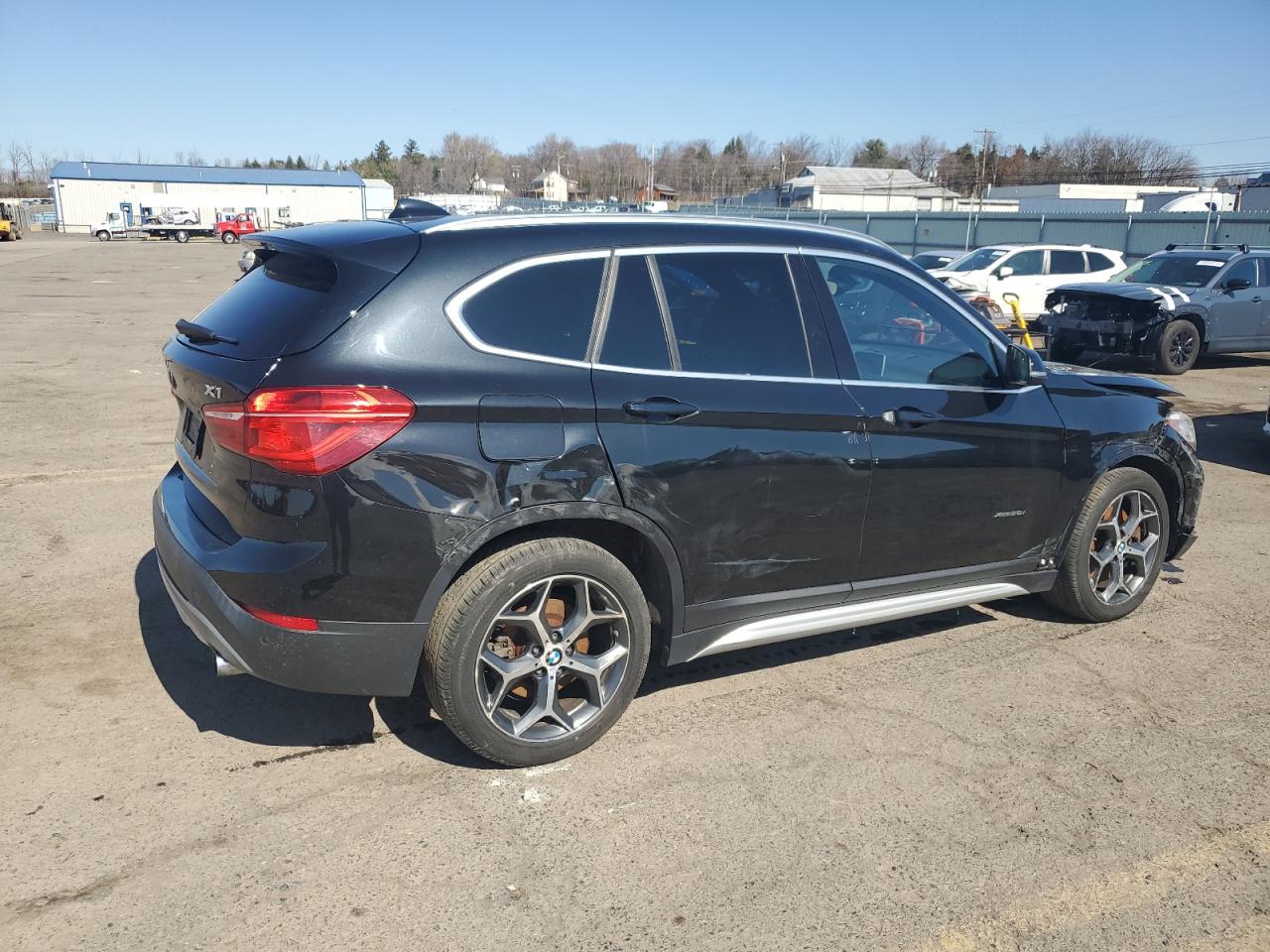 2016 BMW X1 - Image 3