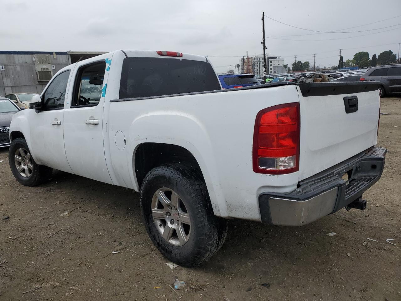 2008 GMC Sierra - Image 2