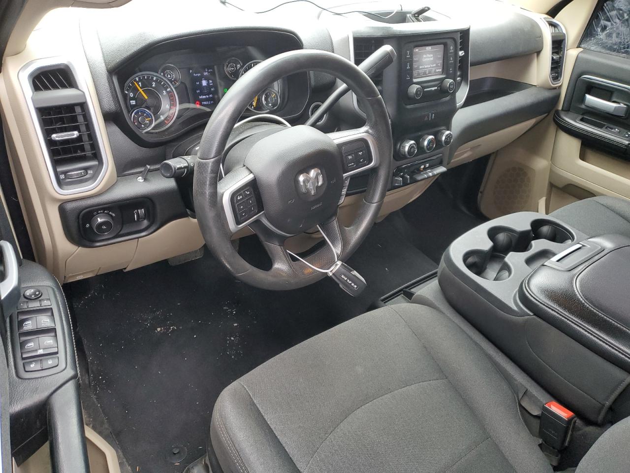 2021 RAM 2500 - Image 8