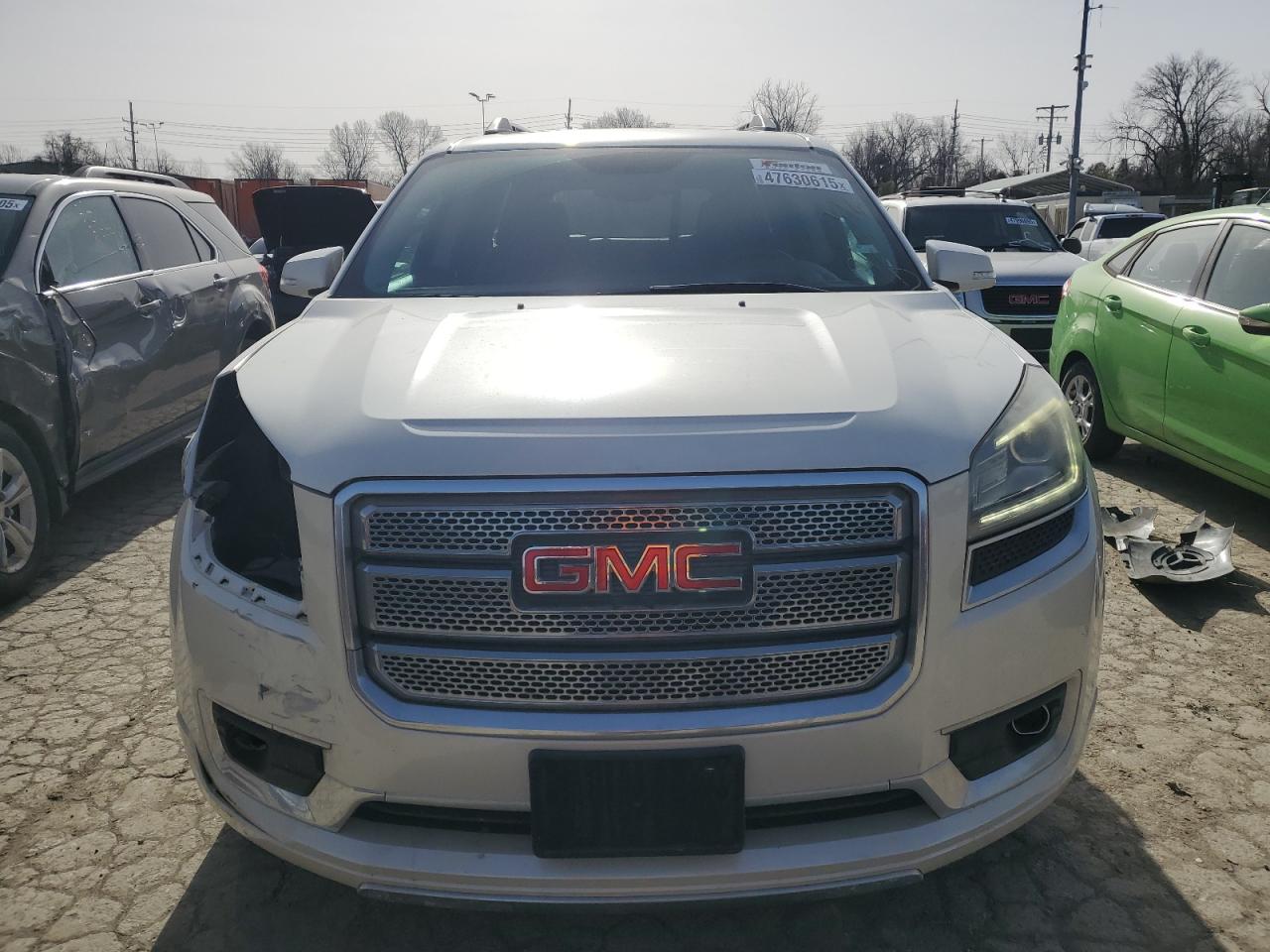 2013 GMC Acadia - Image 5